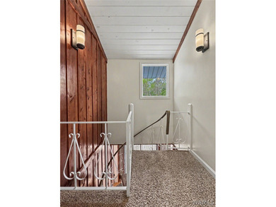 Experience the beauty of Lake Tuscaloosa at this delightful - photo 34
