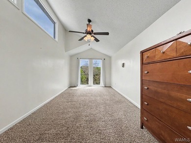 Experience the beauty of Lake Tuscaloosa at this delightful - photo 38