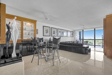 Imagine waking each morning to shimmering Intracoastal views and - photo 10