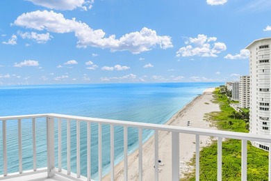 Welcome to this stunning and rarely available waterfront - photo 3