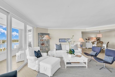 Welcome to this stunning and rarely available waterfront - photo 10