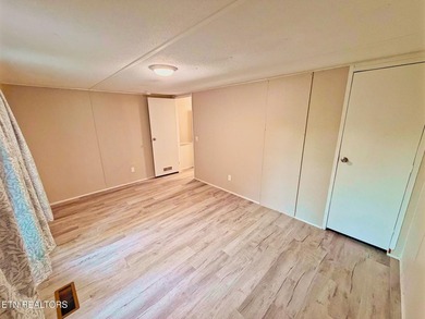 MOTIVATED SELLER! Move-in ready and packed with updates! This - photo 18