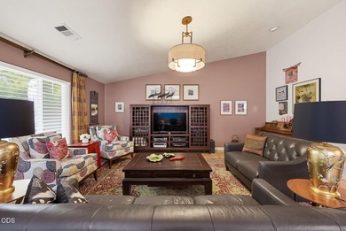 Beautifully updated East Medford home featuring 3 bedrooms and 2 - photo 21