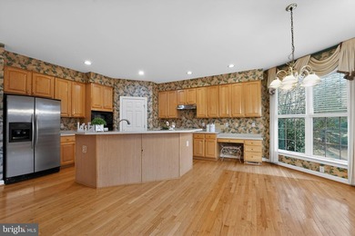 Wake up to breathtaking golf course views in this beautiful - photo 22