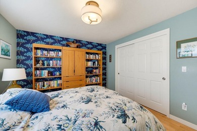 Beautifully updated East Medford home featuring 3 bedrooms and 2 - photo 26