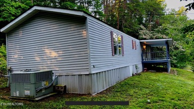 MOTIVATED SELLER! Move-in ready and packed with updates! This - photo 30