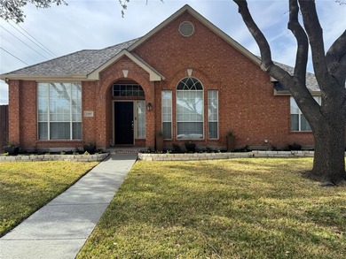 Lake Ray Hubbard Home For Sale in Rowlett Texas