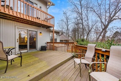 Beautiful Golf Front home, one of a kind has a Grand entry, Park - photo 33