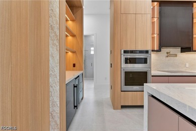 WELCOME TO A NEW STANDARD OF LUXURY LIVING. Designed for those - photo 34
