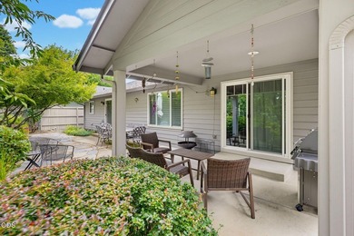 Beautifully updated East Medford home featuring 3 bedrooms and 2 - photo 45