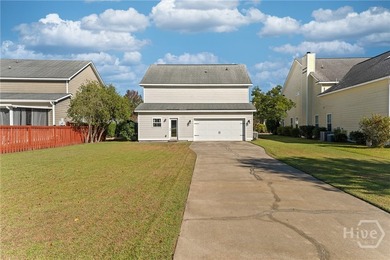 Welcome to this beautifully maintained 4-bedroom, 2.5-bath home - photo 5