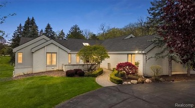 Orchard Lake - Oakland County Home Active Under Contract in Orchard Lake Michigan