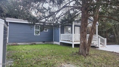 Newport River  Home For Sale in Morehead City North Carolina