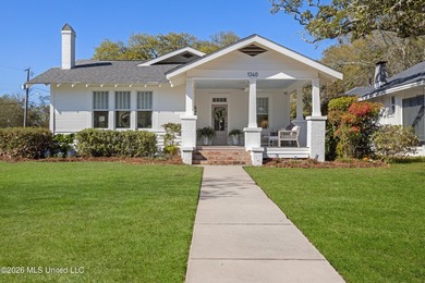 ONE OF THE PRETTIEST AND MOST WELL TAKEN CARE OF HOMES YOU WILL - photo 1