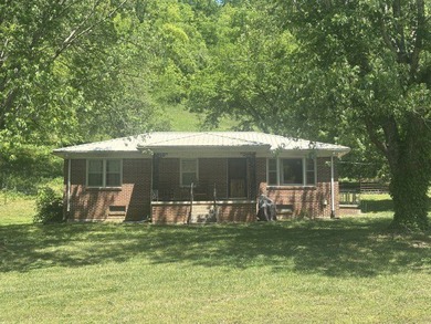 Nice 3 BR 1BH brick home with full size basement on 9.67 acres - photo 3