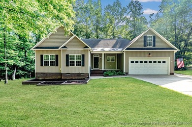 Lake Trace Home For Sale in Sanford North Carolina