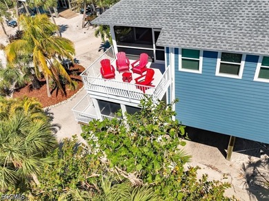 Exceptional Double-Lot Island Retreat! Ideally positioned on a - photo 23