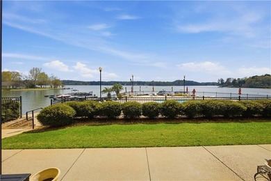 Waterfront ground-floor walk-out condo, beautifully updated and - photo 25
