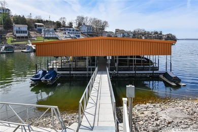 The Point Building #65 at Copper Ridge condominiums has the most - photo 30