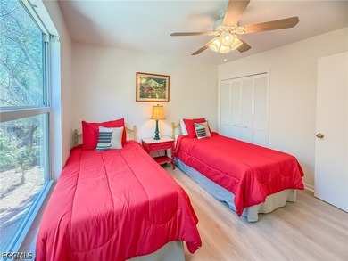 Exceptional Double-Lot Island Retreat! Ideally positioned on a - photo 41
