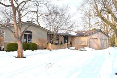 (private lake, pond, creek) Home Active Under Contract in Piqua Ohio