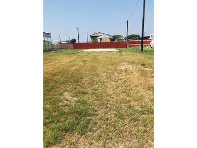 RV ready! Lot is on a paved road. Concrete pad, water, sewer - photo 4