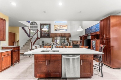 Welcome to this exceptional waterfront residence in the - photo 16