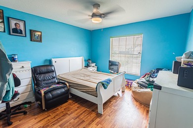 Welcome home! Spacious 2,657 sq ft home under air, 4/3/2 layout - photo 16
