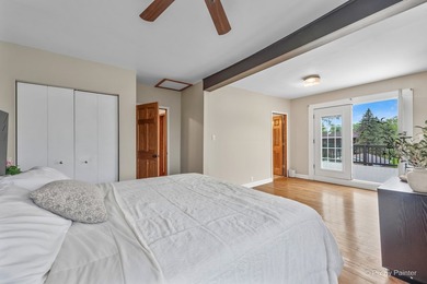 Spacious and beautifully updated 4 bed, 3.5 bath home on a deep - photo 25