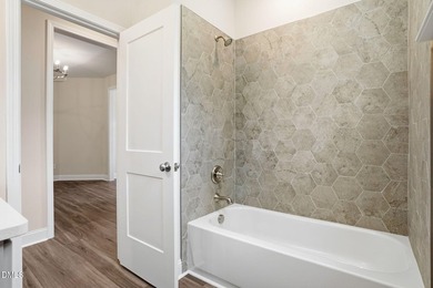 Last brand new house available in popular Cross Creek, on 3.3 - photo 33
