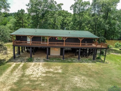 Big Cypress Bayou Home For Sale in Jefferson Texas