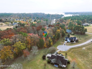 Beautiful parcel of just over 2 acres situated in the gated - photo 3