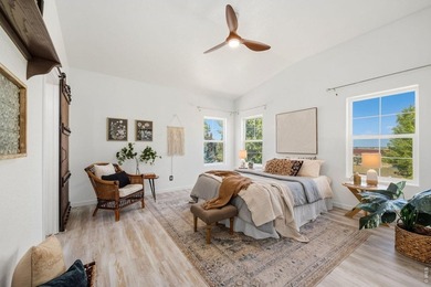 Welcome home to this beautifully appointed 5-bedroom, 3-bath - photo 15