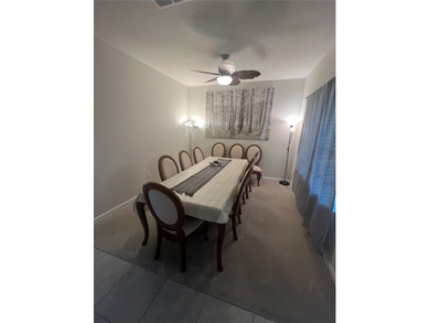 Welcome to this beautifully maintained 4-bedroom, 3-bathroom - photo 5