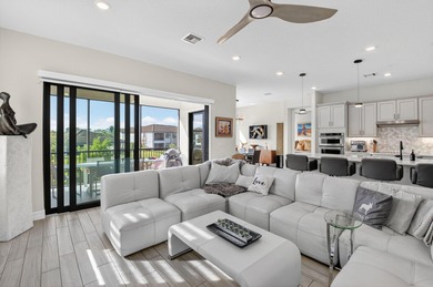 Lake Condo For Sale in Boca Raton, Florida