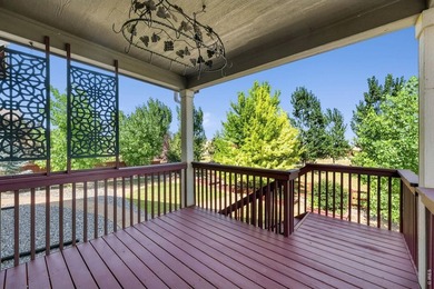 Welcome home to this beautifully appointed 5-bedroom, 3-bath - photo 33