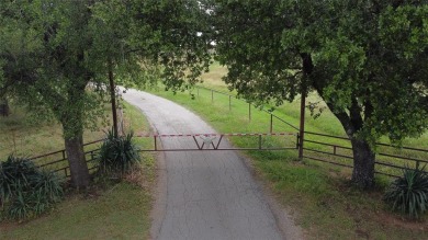Lake Home For Sale in Gainesville, Texas