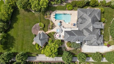 Set in the Estates on the Lynnhaven in Great Neck Point, one of - photo 4