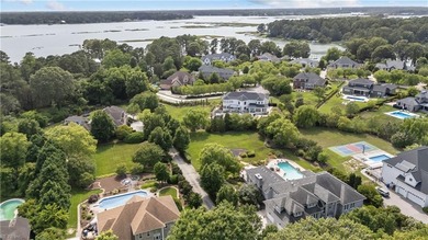 Set in the Estates on the Lynnhaven in Great Neck Point, one of - photo 6