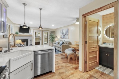 Welcome to resort-style living at the Caribbean Club! This - photo 11