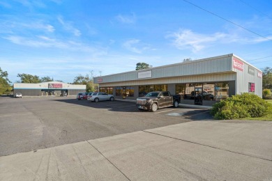 Back building offers over 7800 sq ft of open space. It is