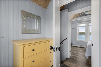 Welcome to your idyllic waterfront retreat at 67 Cedar Ave in - photo 32