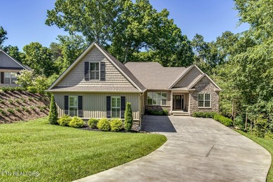 Welcome to 312 Elokwa Lane in the vibrant community of Tellico - photo 1