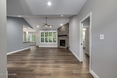Welcome to 312 Elokwa Lane in the vibrant community of Tellico - photo 6
