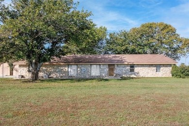 (private lake, pond, creek) Home Sale Pending in Nowata Oklahoma