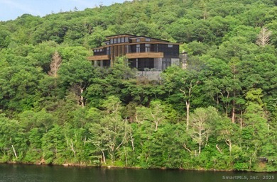 Lake Home For Sale in Washington, Connecticut