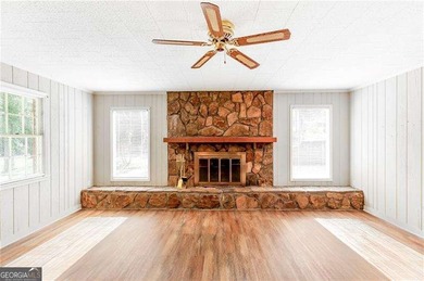 This inviting all-brick ranch offers comfortable one-level - photo 13
