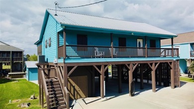 Waterfront Retreat with Guest Cottage & Direct Calcasieu Lake - photo 14