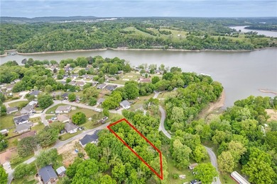 Nestled near beautiful Beaver Lake, this 0.27-acre lot presents - photo 8