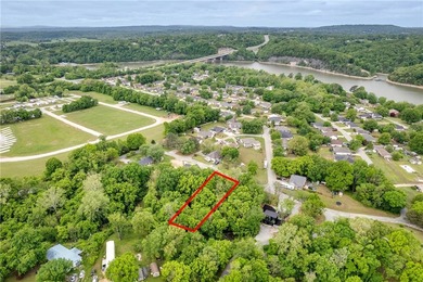 Nestled near beautiful Beaver Lake, this 0.27-acre lot presents - photo 10